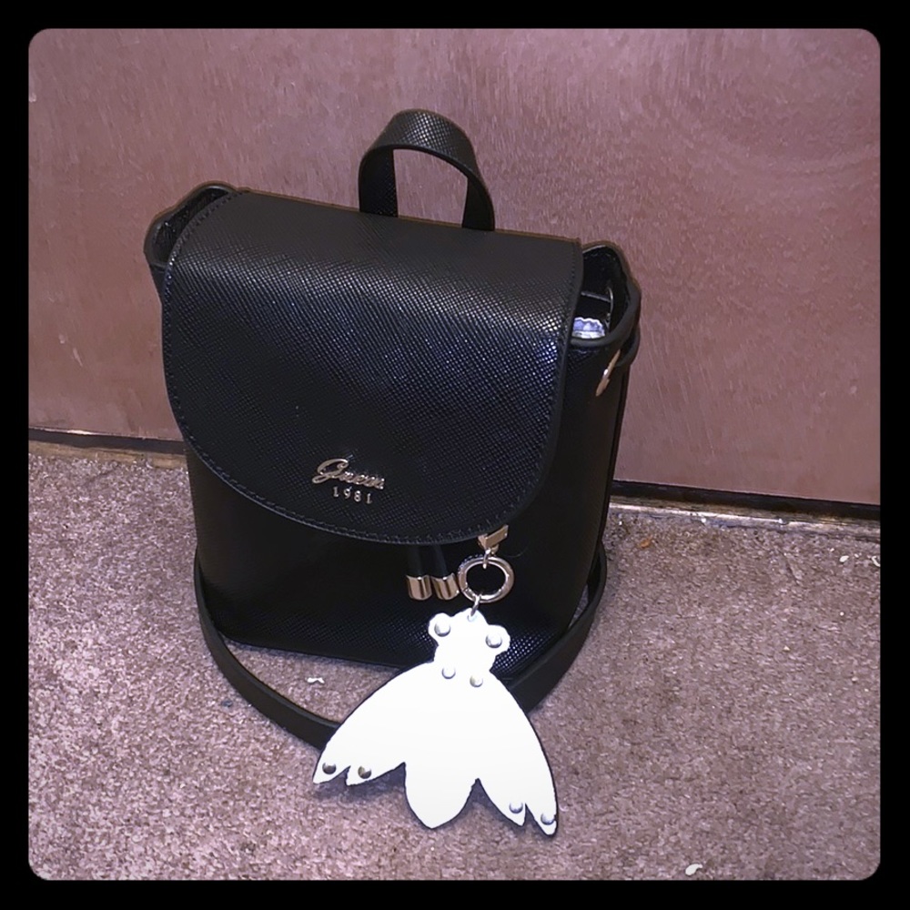 Guess crossbody
